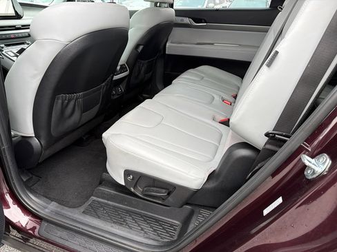 Used 2023 Hyundai Palisade SEL w/ Cargo Package FWD image 21