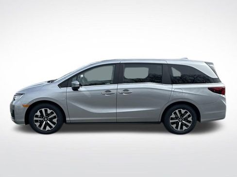 New 2026 Honda Odyssey EX-L image 2