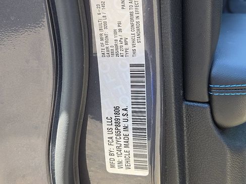 Used 2023 Jeep Grand Cherokee Trailhawk AWD/4WD image 20