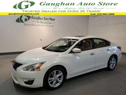 Used 2013 Nissan Altima 2.5 SV w/ 2.5SV Convenience Pkg