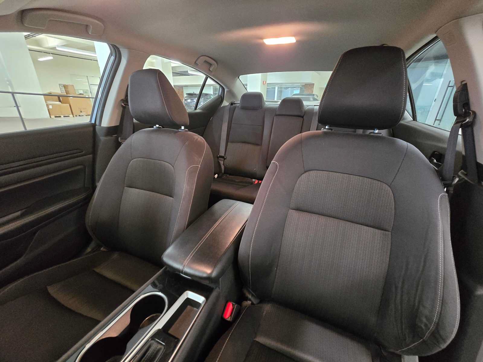 Used 2024 Nissan Altima 2.5 SV FWD image 19