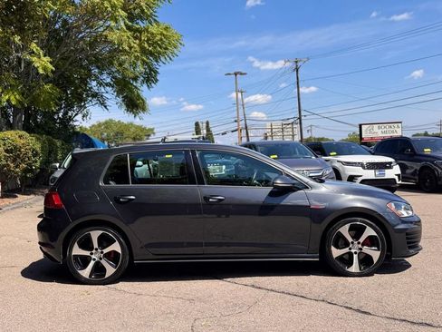 Used 2017 Volkswagen GTI S FWD image 7