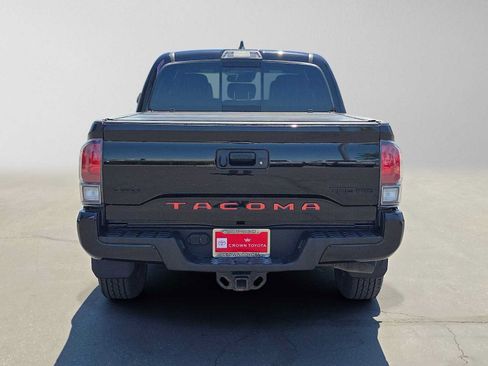 Used 2021 Toyota Tacoma TRD Pro AWD/4WD image 4