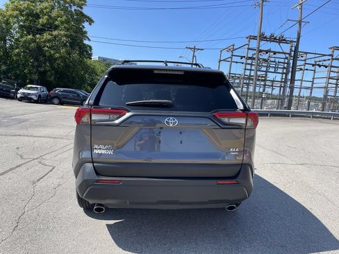 Used 2024 Toyota RAV4 XLE w/ Convenience Package AWD/4WD image 4