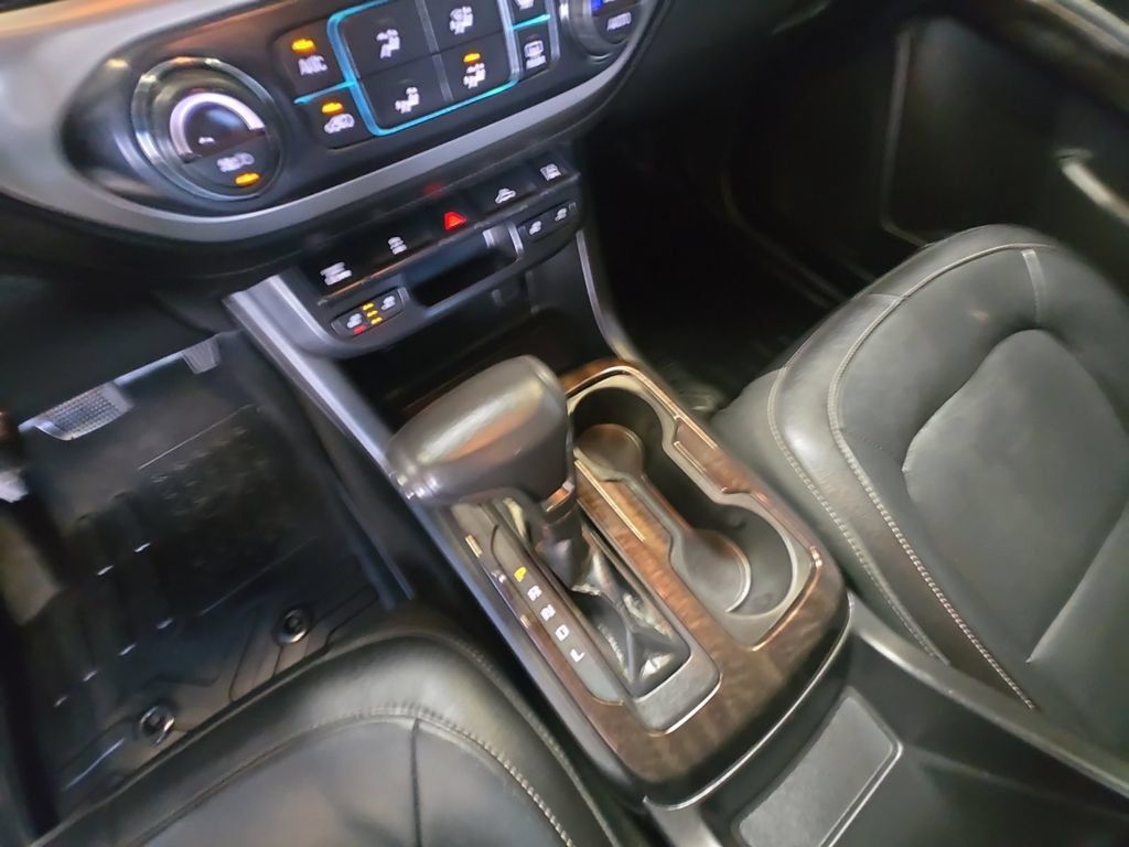 Used 2018 GMC Canyon SLT w/ Driver Alert Package AWD/4WD image 18