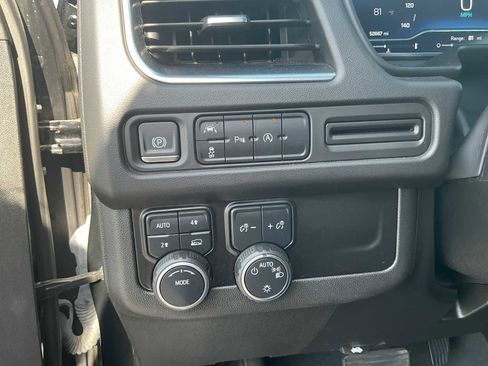 Used 2023 Chevrolet Tahoe LT image 14