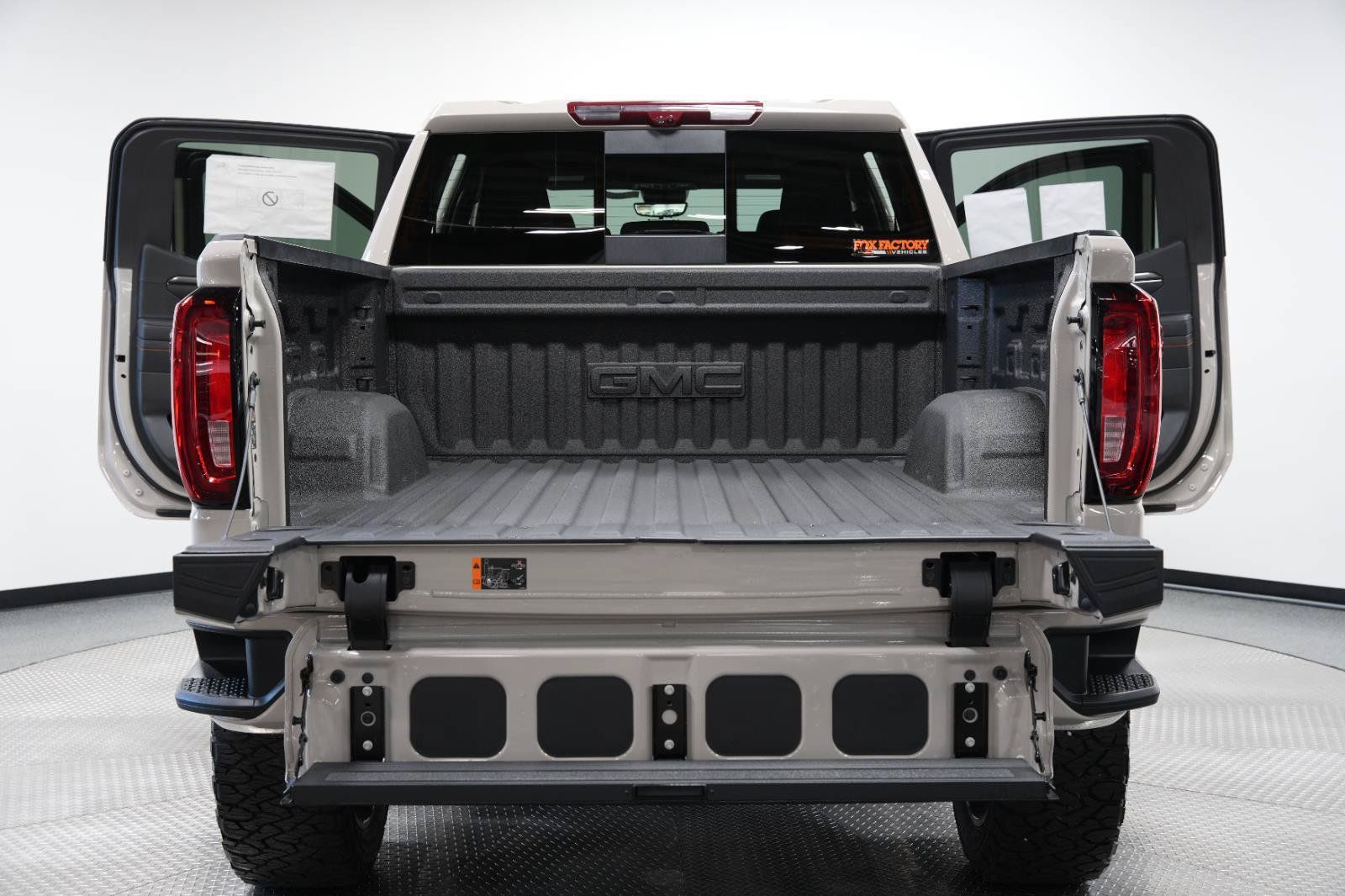 New 2026 GMC Sierra 1500 AT4 w/ AT4 Premium Package AWD/4WD image 15