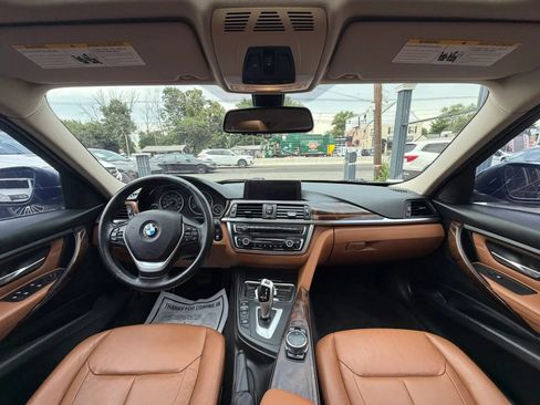 Used 2014 BMW 335i xDrive Sedan AWD/4WD image 33
