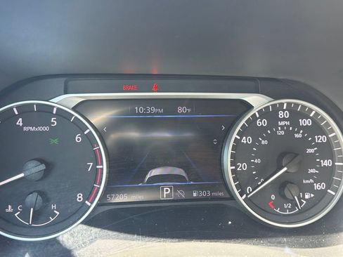 Used 2024 Nissan Sentra SV FWD image 10
