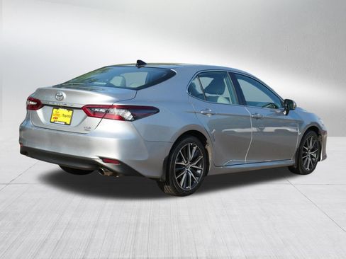 Used 2024 Toyota Camry XLE w/ Protection Package (Q2) (TMS) AWD/4WD image 7