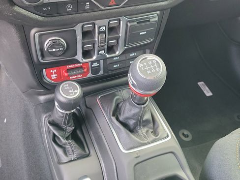 New 2026 Jeep Wrangler Willys AWD/4WD image 20