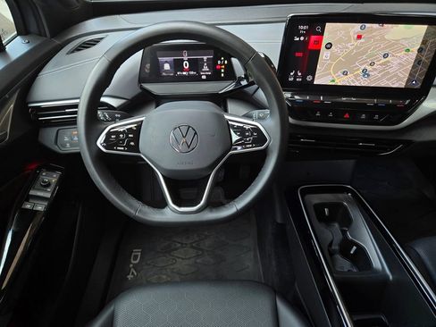 Used 2023 Volkswagen ID.4 S RWD image 14