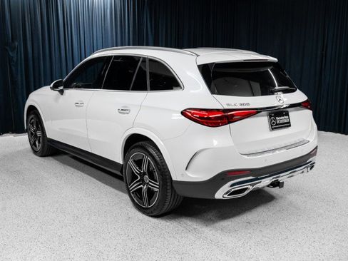 New 2026 Mercedes-Benz GLC 300 image 9