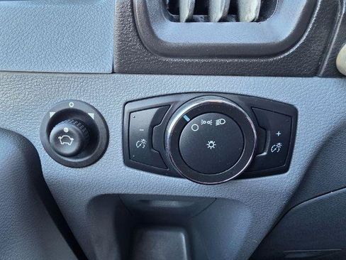 Used 2019 Ford Transit 250 148 High Roof Extended RWD image 14