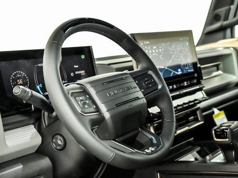 New 2025 GMC Hummer EV 3X image 13