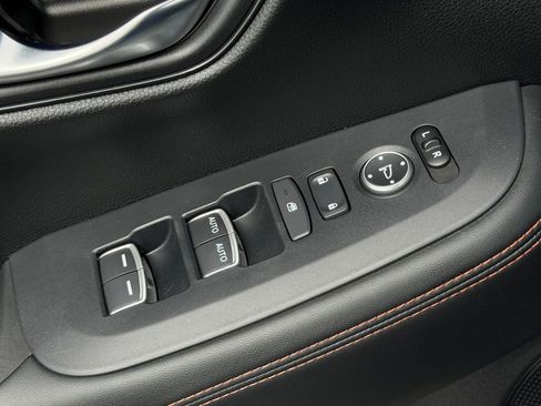 Used 2023 Honda HR-V Sport image 32