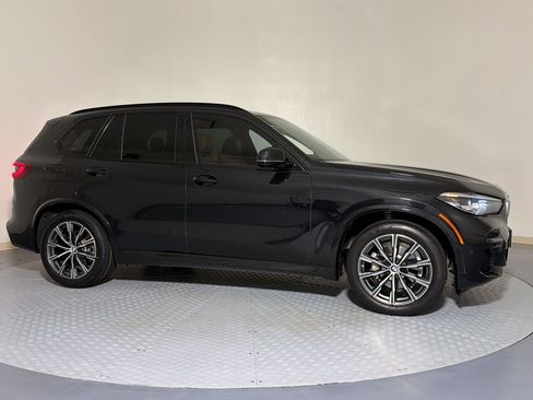 Used 2023 BMW X5 sDrive40i w/ M Sport Package RWD image 19