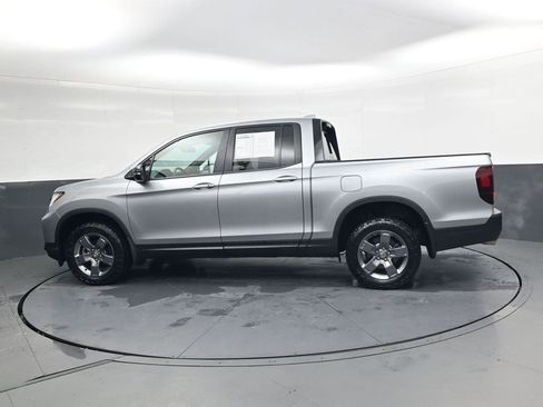 Used 2024 Honda Ridgeline TrailSport image 7