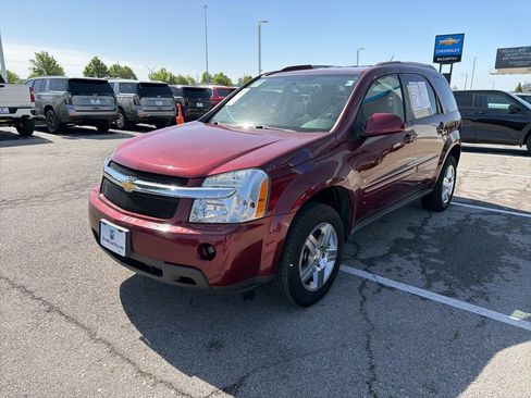 Used 2009 Chevrolet Equinox LT w/ LT Preferred Equipment Group FWD image 7