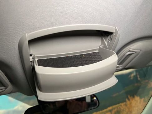 Used 2025 Toyota Camry LE FWD image 41