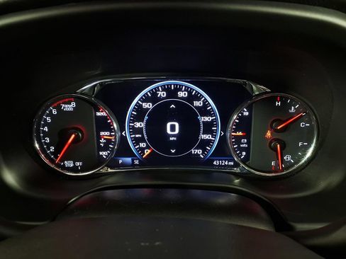 Used 2023 GMC Acadia Denali FWD image 17