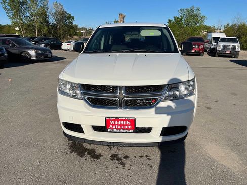 Used 2015 Dodge Journey American Value Package FWD image 2