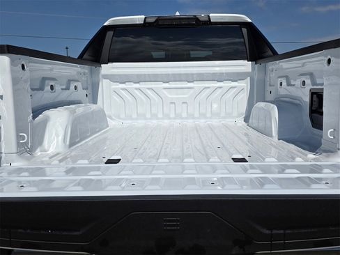 New 2026 Chevrolet Silverado EV LT image 23