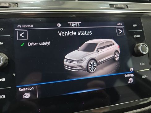 Used 2022 Volkswagen Tiguan SE AWD/4WD image 22