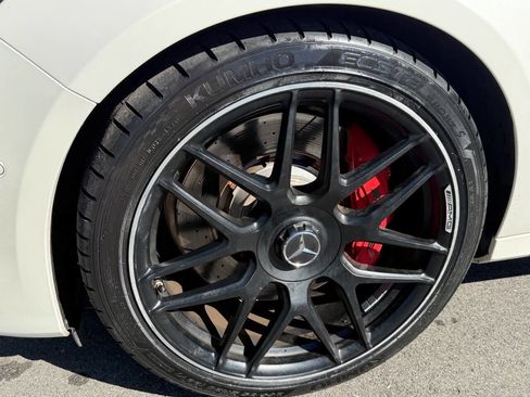 Used 2019 Mercedes-Benz E 63 AMG S image 18