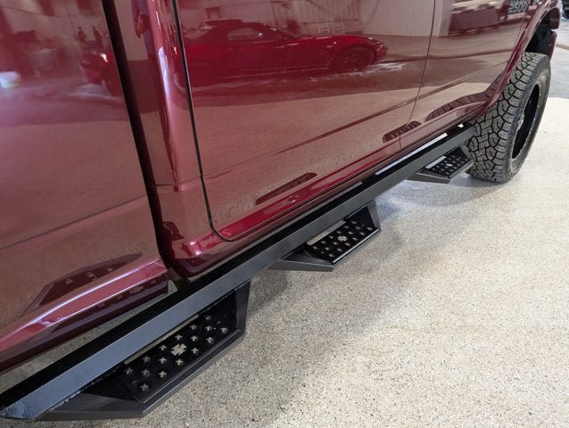 Used 2018 RAM 2500 Laramie w/ Sport Appearance Group AWD/4WD image 10