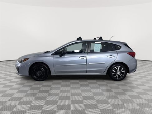 Used 2018 Subaru Impreza 2.0i image 4