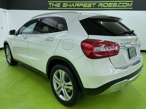 Used 2018 Mercedes-Benz GLA 250 w/ Premium Package image 7