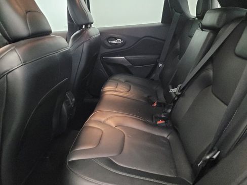 Used 2022 Jeep Cherokee Latitude Lux AWD/4WD image 18