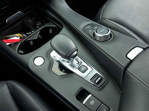 Used 2021 INFINITI QX50 Luxe w/ Appearance Package image 30