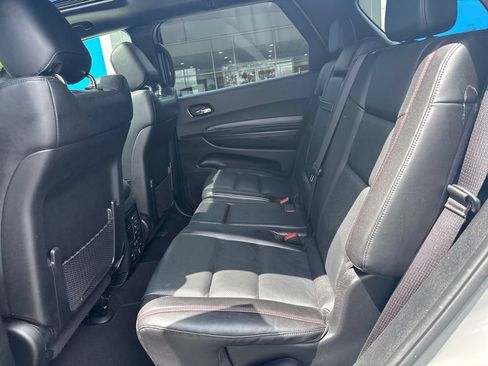 Used 2025 Dodge Durango GT AWD/4WD image 41
