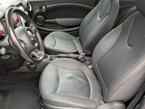Used 2011 MINI Cooper Hardtop image 11