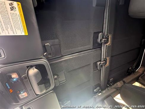 Used 2021 Ford Bronco Outer Banks image 14