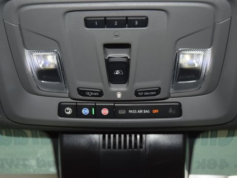 Used 2024 Chevrolet Silverado 3500 LTZ w/ LTZ Convenience Package AWD/4WD image 50