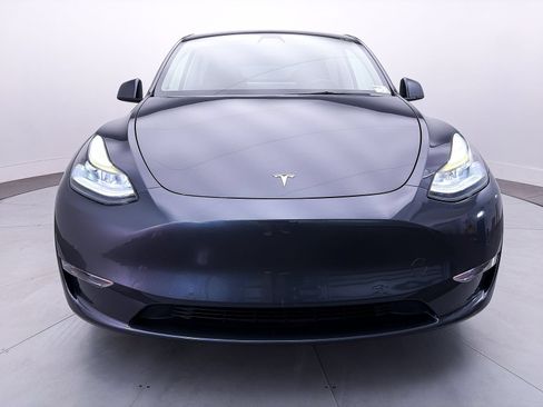 Used 2022 Tesla Model Y Performance AWD/4WD image 11