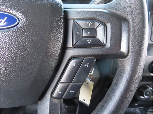 Used 2022 Ford F550 XL w/ Power Equipment Group image 14