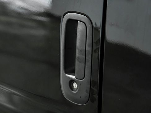 Used 2019 Chevrolet Express 2500 w/ Driver Convenience Package image 22