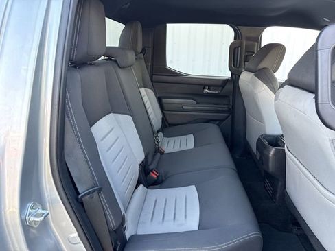 Used 2024 Toyota Tacoma TRD Sport image 31