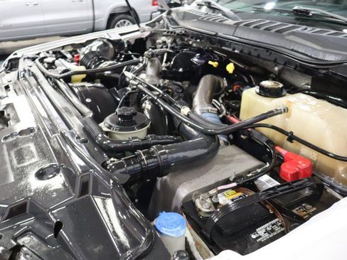Used 2019 Ford F250 XLT w/ XLT Premium Package AWD/4WD image 79