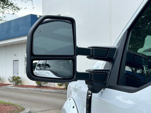 New 2026 Ford F250 Lariat w/ Black Appearance Package AWD/4WD image 17