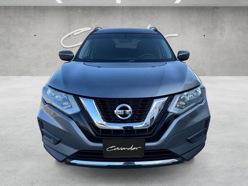 Used 2017 Nissan Rogue SV image 18