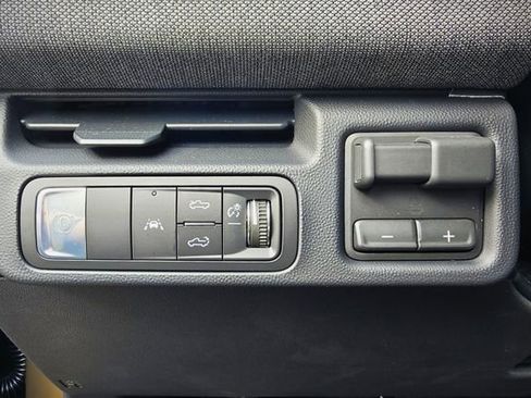 New 2026 GMC Sierra EV Elevation image 19