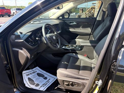 Used 2021 Buick Envision Essence w/ Technology Package I image 8