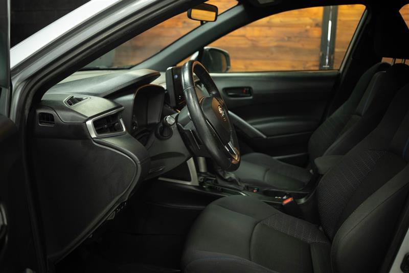 Used 2023 Toyota Corolla Cross AWD Hybrid image 8