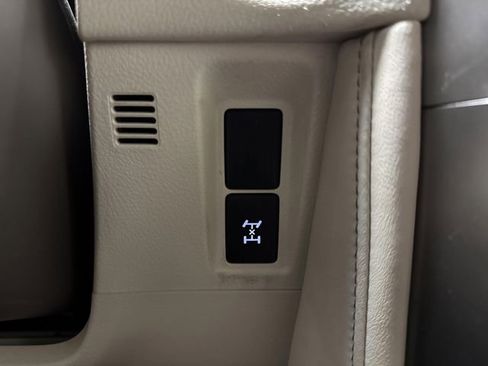 Used 2016 Lexus GX 460 460 image 26