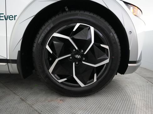 Used 2024 Hyundai Ioniq 5 Limited RWD image 20